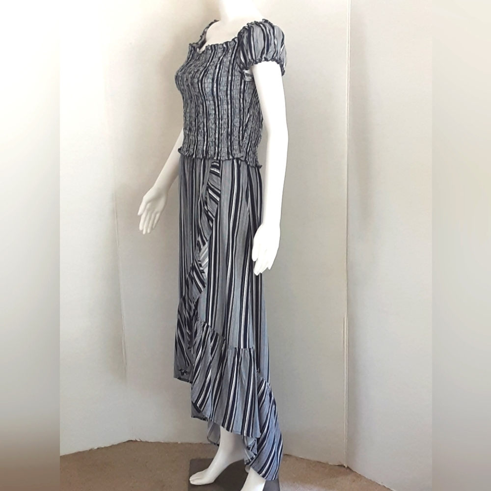 NO BOUNDARIES 2 Pc Hi-Low Black|White Asymmetrical Skirt Set Sz Jr. XL